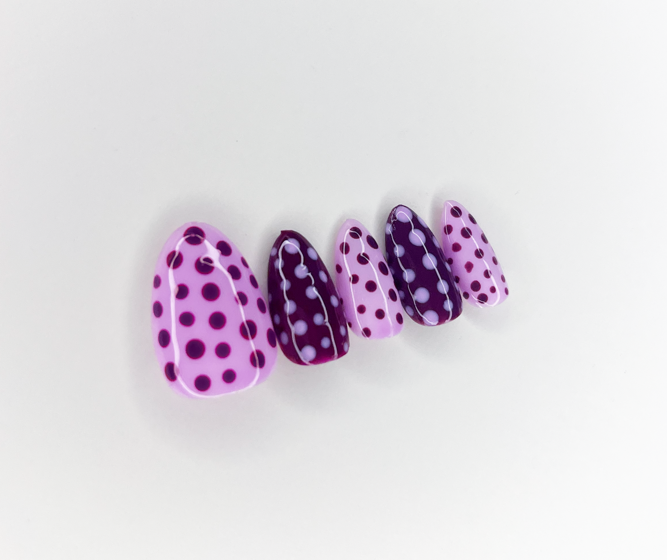 Polka dot dot dot